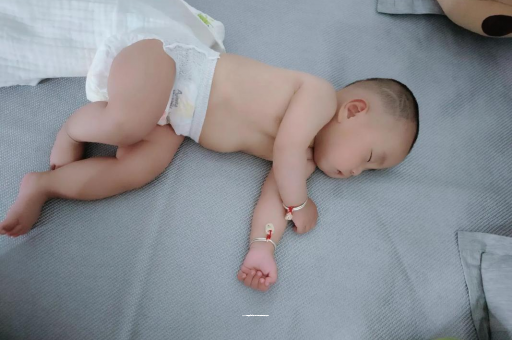 谷城9个月宝宝可以吃盐吗